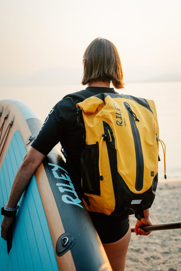 Wanderer 30-liter Dry Backpack - Image 7